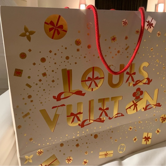 Brand new limited edition Lyise Vuitton shopping bag with fabrics handles - Picture 2 of 3